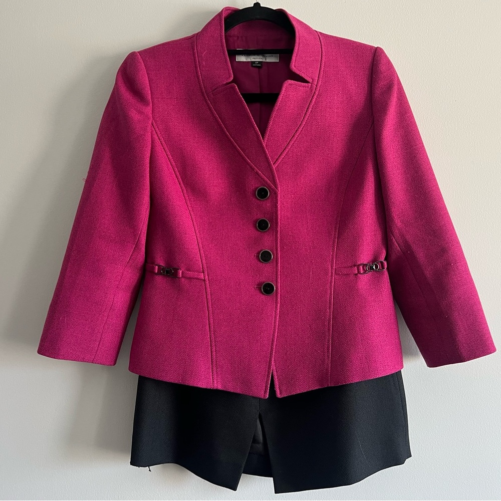 Tahari Arthur S. Levine. Pink blazer, black skirt suit. 4P